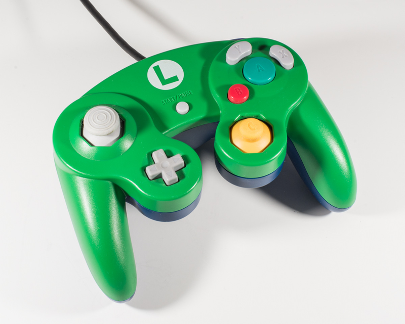 Illustration for article titled Every GameCube Controller Nintendo Ever Made. Ever.